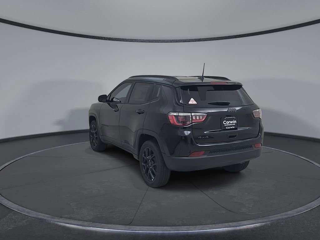 New 2026 Jeep Compass Latitude image 13