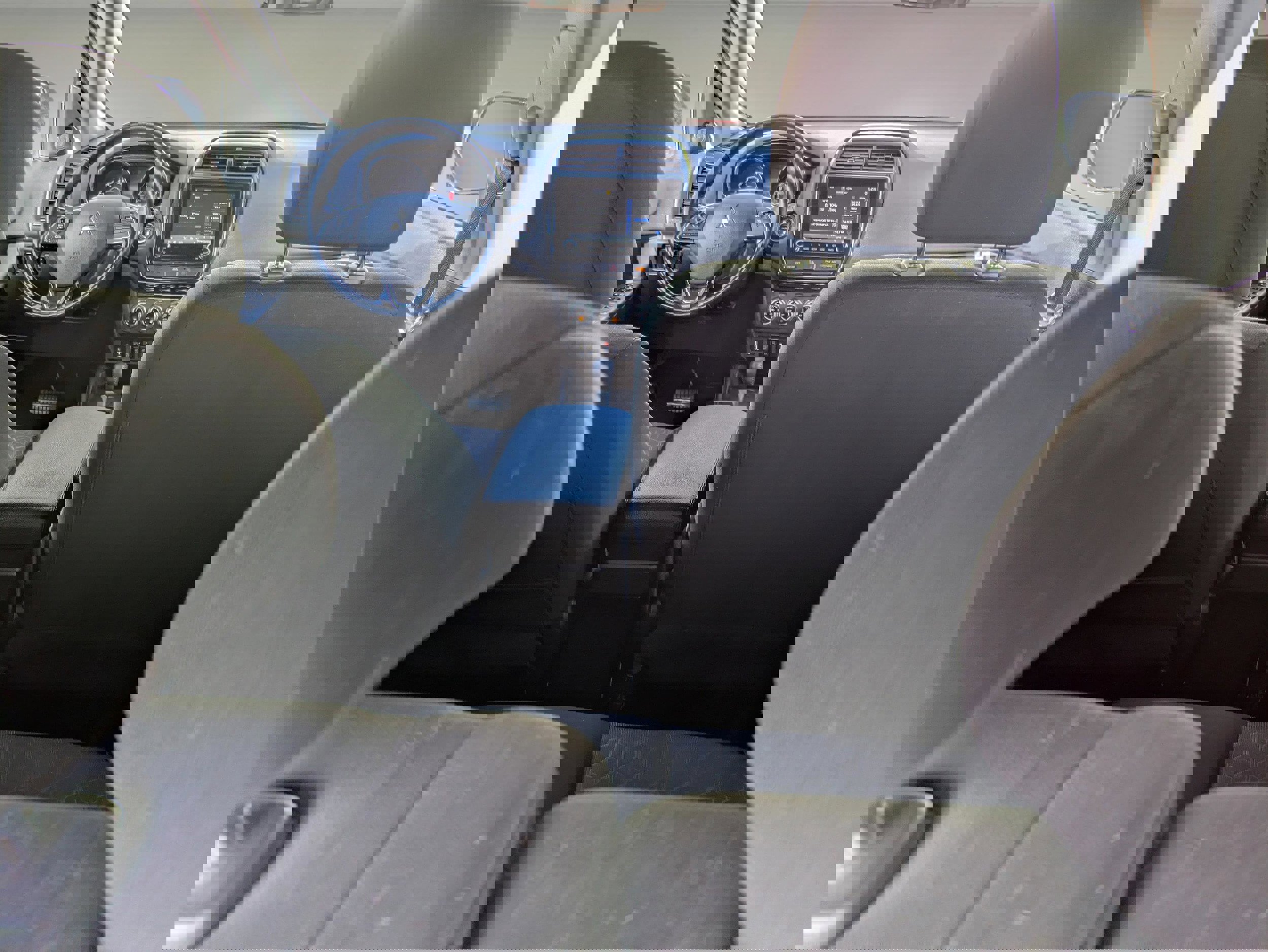 Used 2021 Mitsubishi Outlander Sport SE image 11