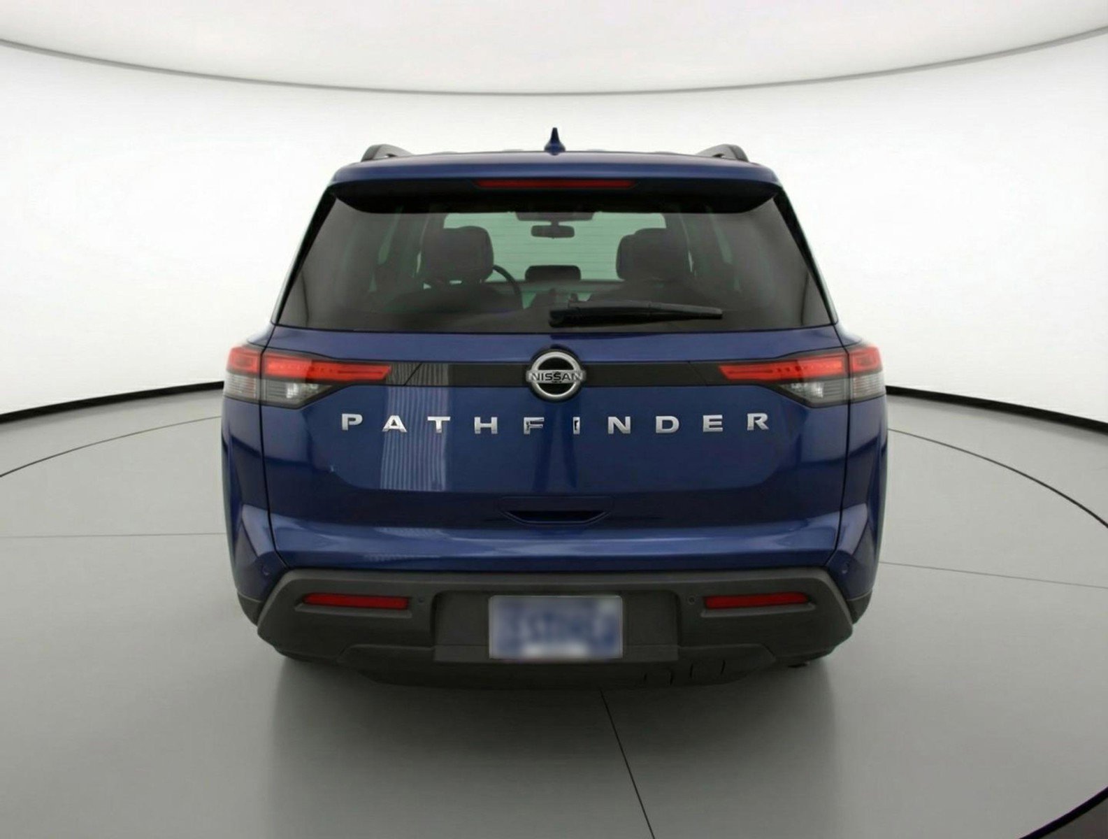 Used 2025 Nissan Pathfinder SV FWD image 7