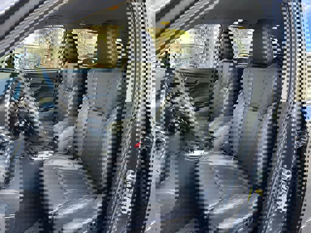 Certified 2024 Subaru Ascent Limited image 11