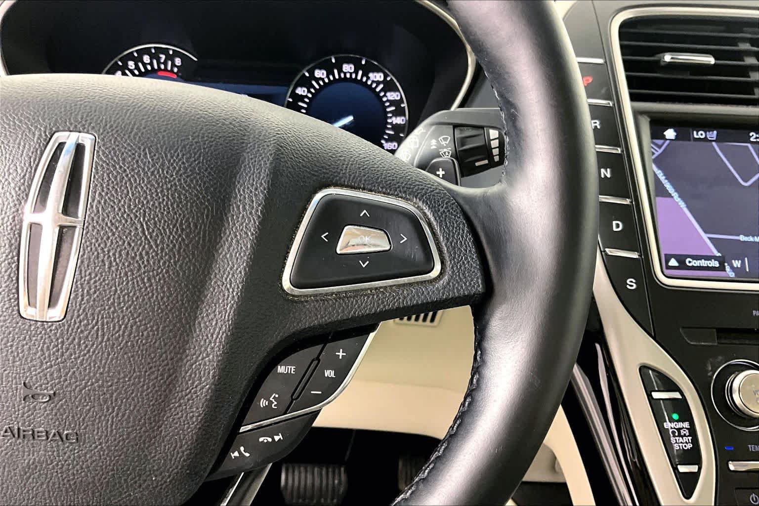 Used 2017 Lincoln MKX Black Label w/ Lincoln MKX Climate Package AWD/4WD image 23