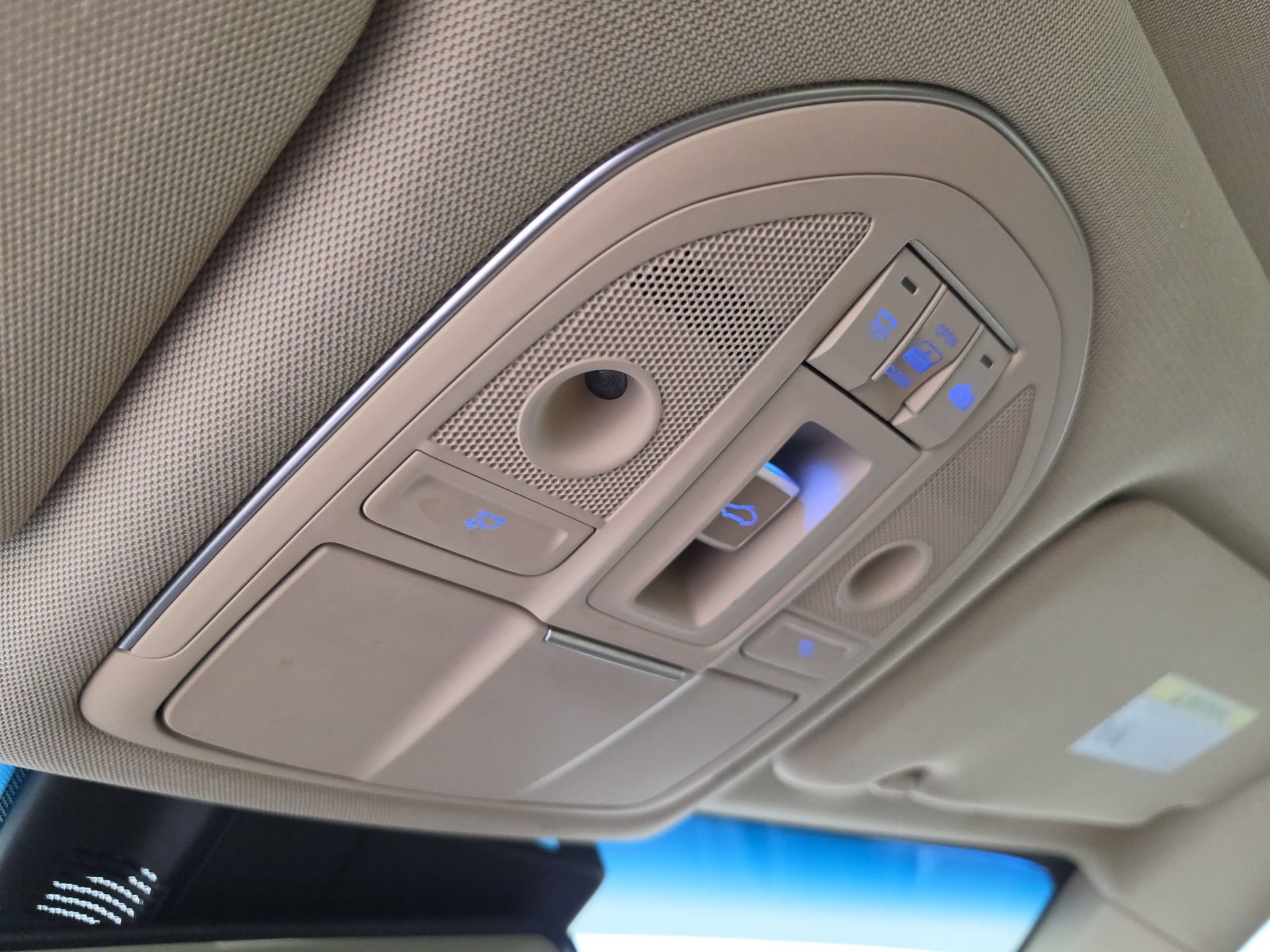 Used 2019 Genesis G80 3.8 image 31