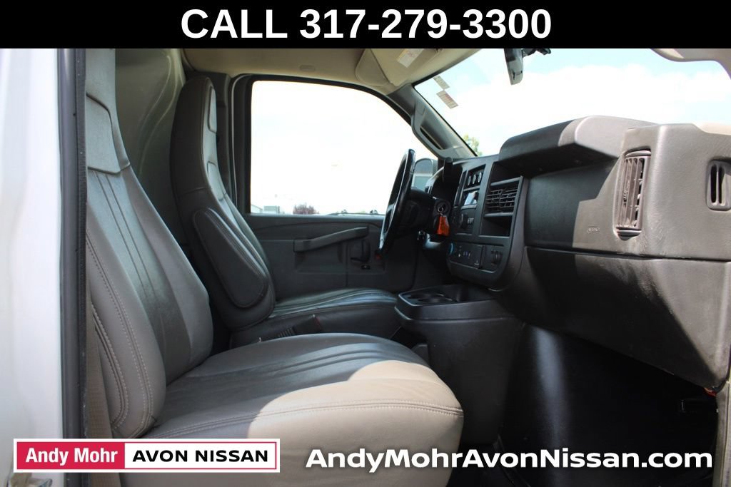 Used 2021 Chevrolet Express 2500 w/ Driver Convenience Package RWD image 20