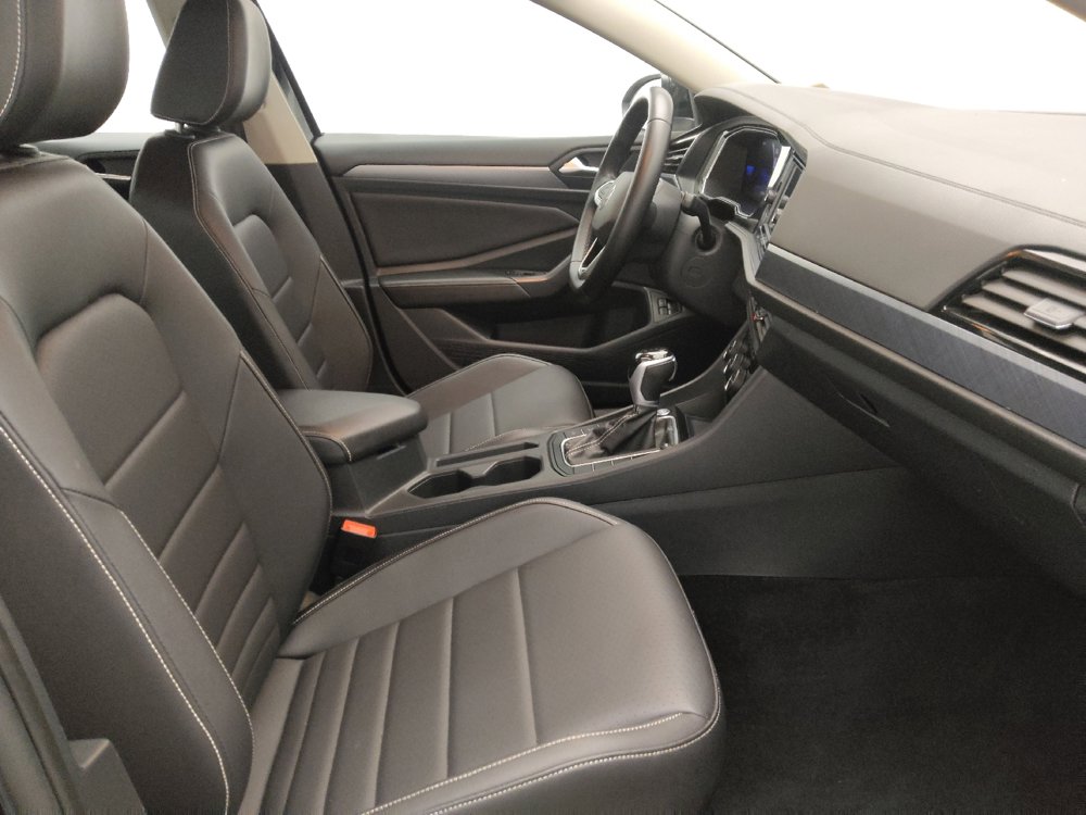 Used 2024 Volkswagen Jetta SE FWD image 21