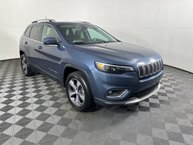 Used 2019 Jeep Cherokee Limited AWD/4WD image 2