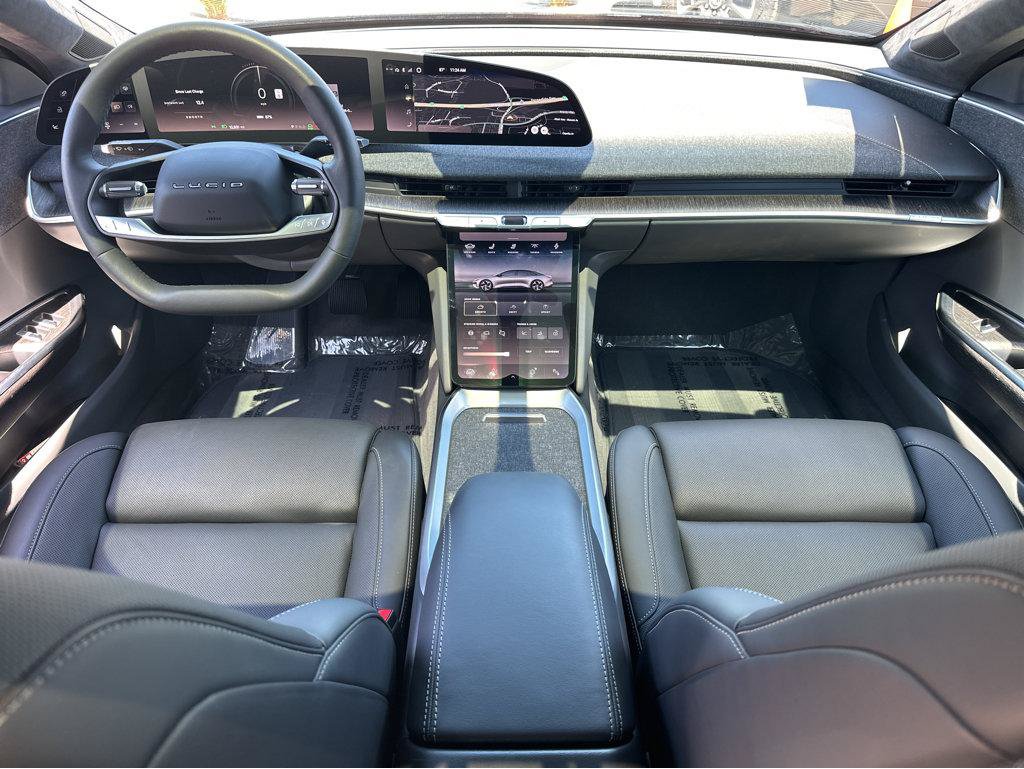 Used 2024 Lucid Air Touring AWD/4WD image 4