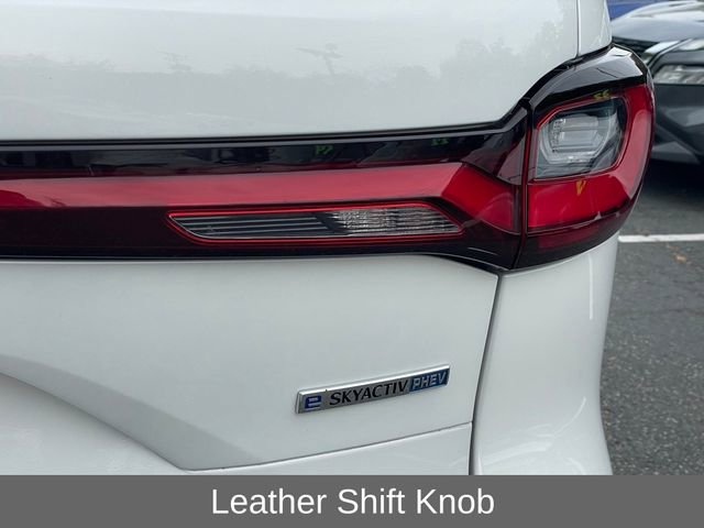Certified 2025 MAZDA CX-70 Plug-In Hybrid w/ Premium Pkg AWD/4WD image 36