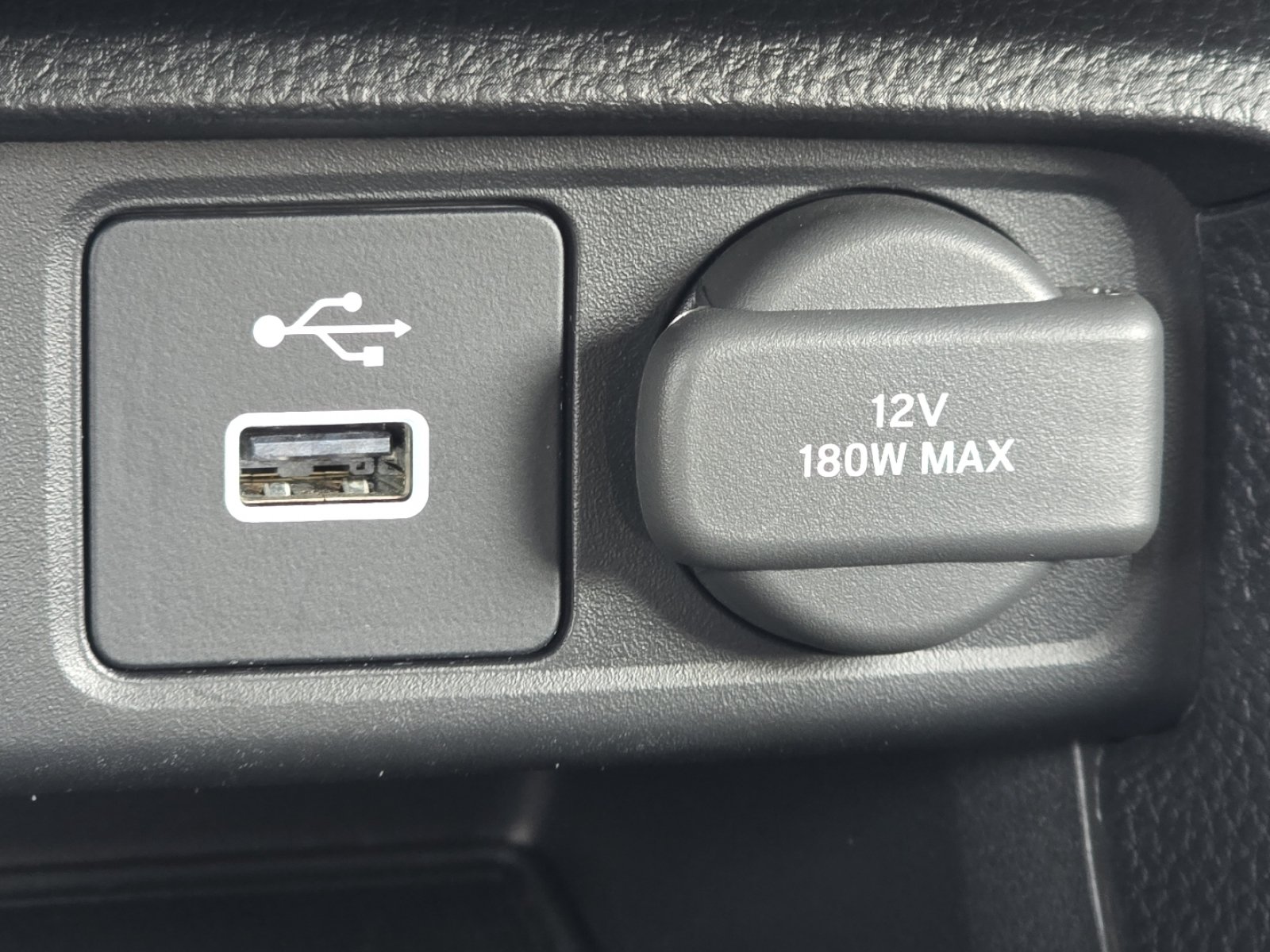 Used 2024 Honda Civic Sport image 5