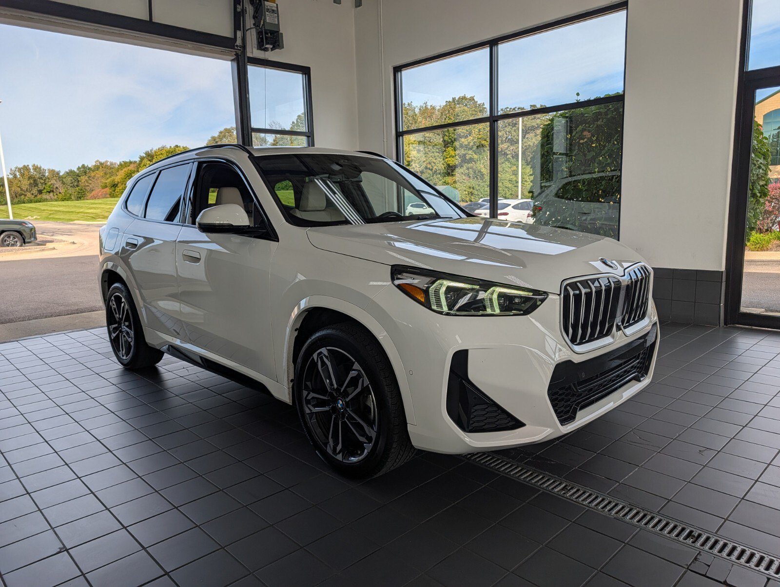 Used 2023 BMW X1 xDrive28i w/ Premium Package