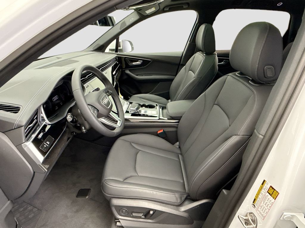 Used 2026 Audi Q7 3.0T Premium Plus w/ Premium Plus Package AWD/4WD image 19