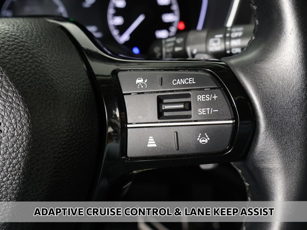 Used 2025 Honda Pilot EX-L image 3