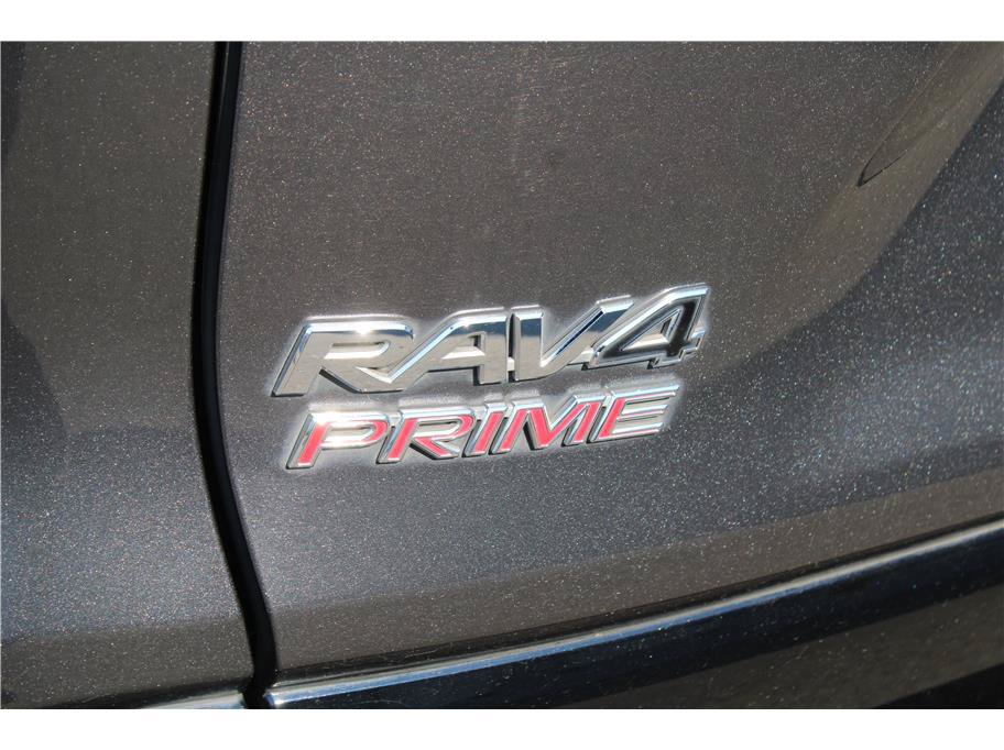 Used 2021 Toyota RAV4 SE w/ Weather & Moonroof Package AWD/4WD image 34