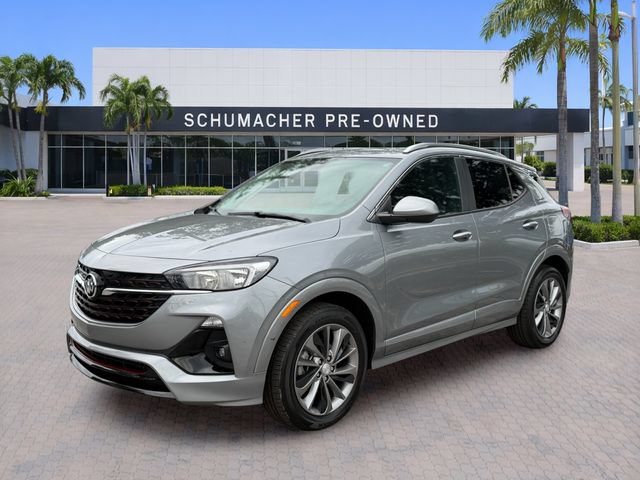 Used 2023 Buick Encore GX Select w/ Sport Touring Package FWD image 3