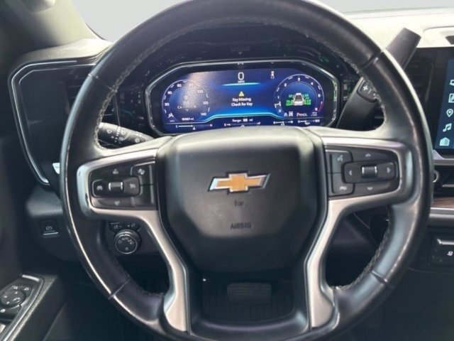 Used 2024 Chevrolet Silverado 3500 LT AWD/4WD image 17