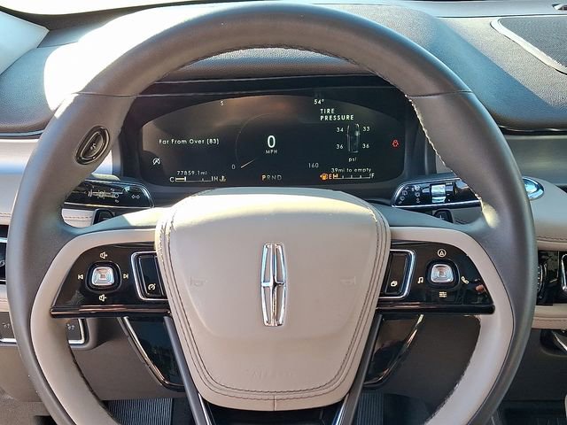 Used 2023 Lincoln Aviator AWD w/ Premium Package image 20