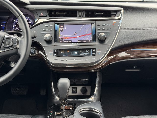 Used 2014 Toyota Avalon Limited FWD image 21