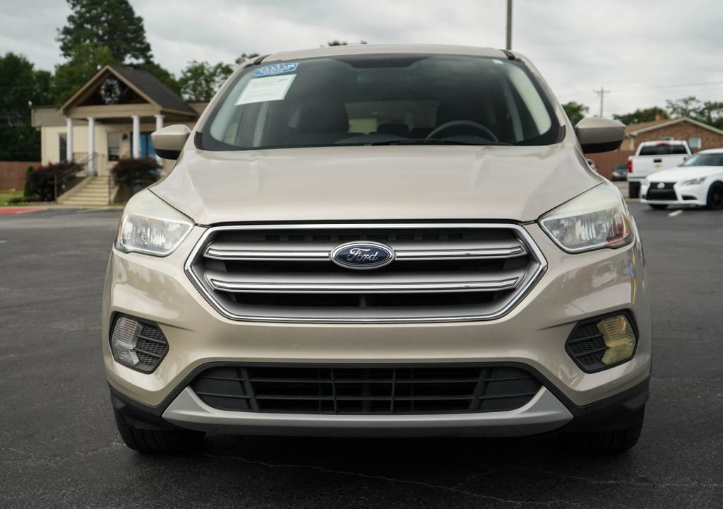 Used 2017 Ford Escape SE FWD image 15