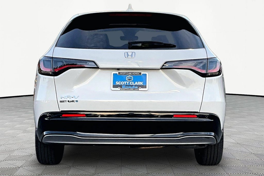 Used 2024 Honda HR-V EX-L image 7