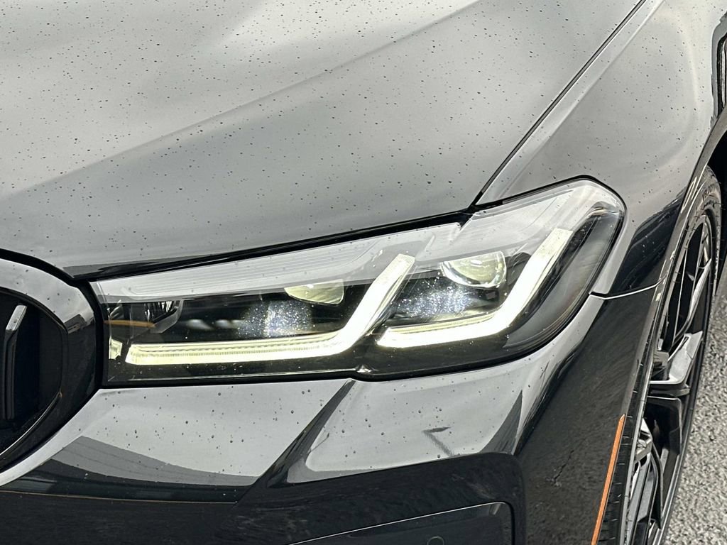 Used 2023 BMW 530i xDrive w/ M Sport Package image 8
