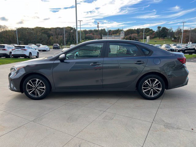 Used 2022 Kia Forte LXS w/ LXS Technology Package FWD image 6
