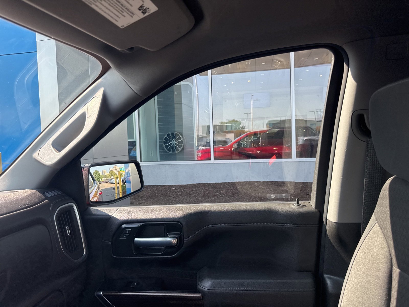 Used 2021 Chevrolet Silverado 1500 RST image 28