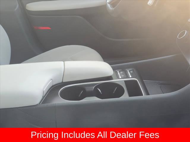 Used 2026 Hyundai Sonata SEL FWD image 9