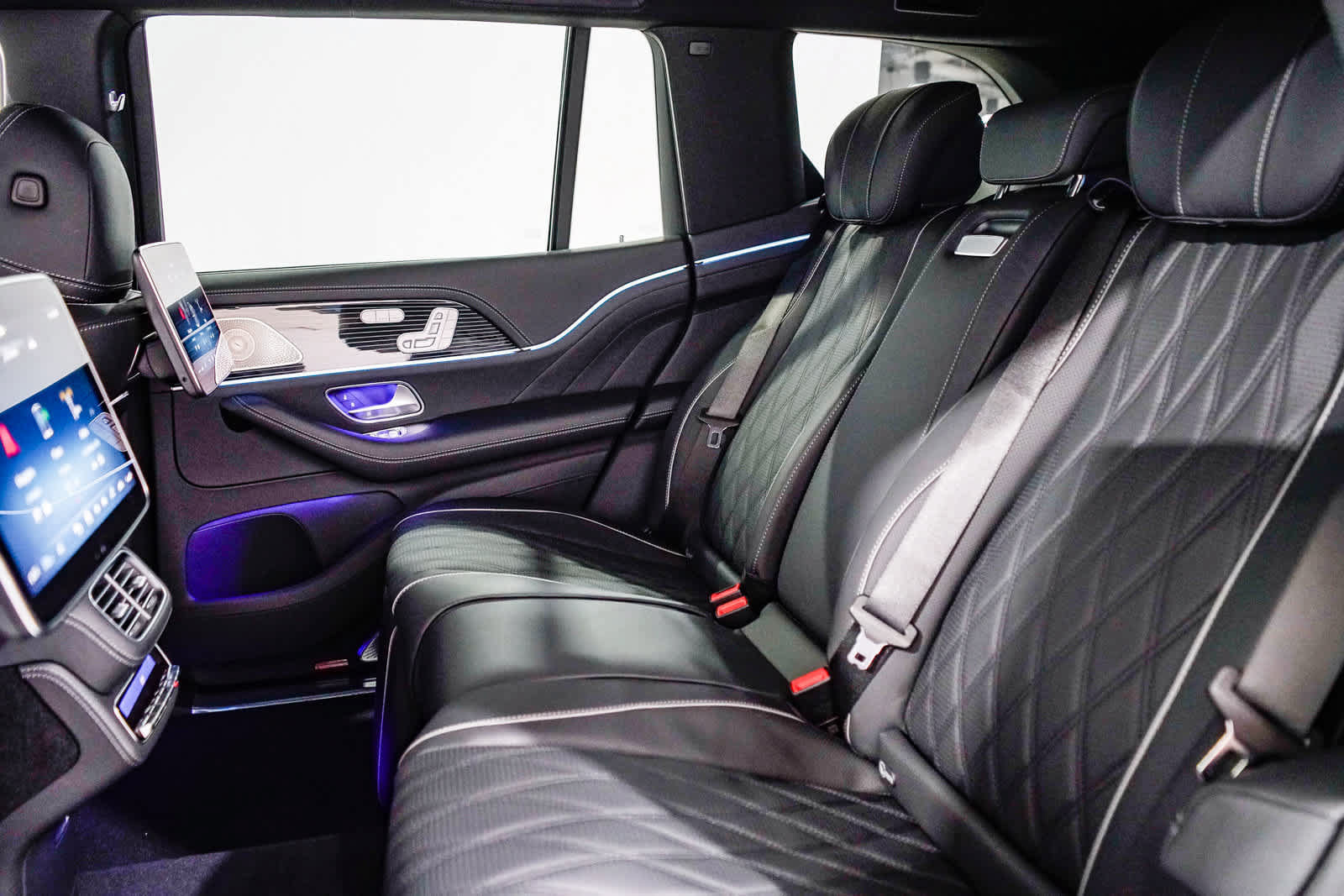 New 2026 Mercedes-Benz Maybach GLS 600 4MATIC image 21