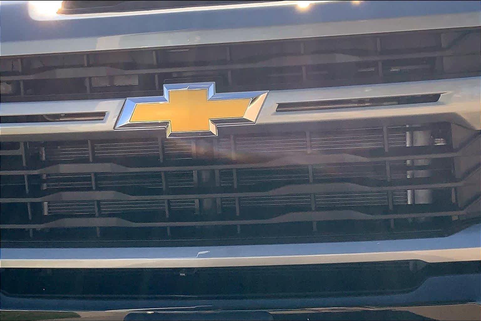 Used 2026 Chevrolet Silverado 2500 Custom w/ Z71 Off-Road Package AWD/4WD image 30