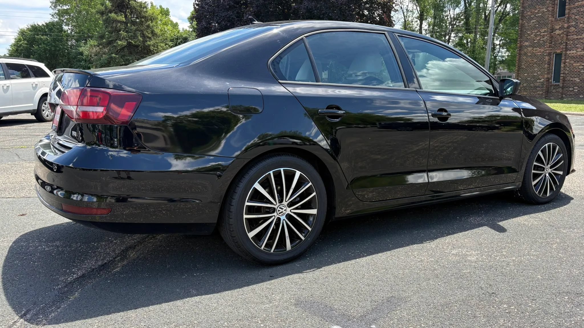 Used 2016 Volkswagen Jetta Sport FWD image 10