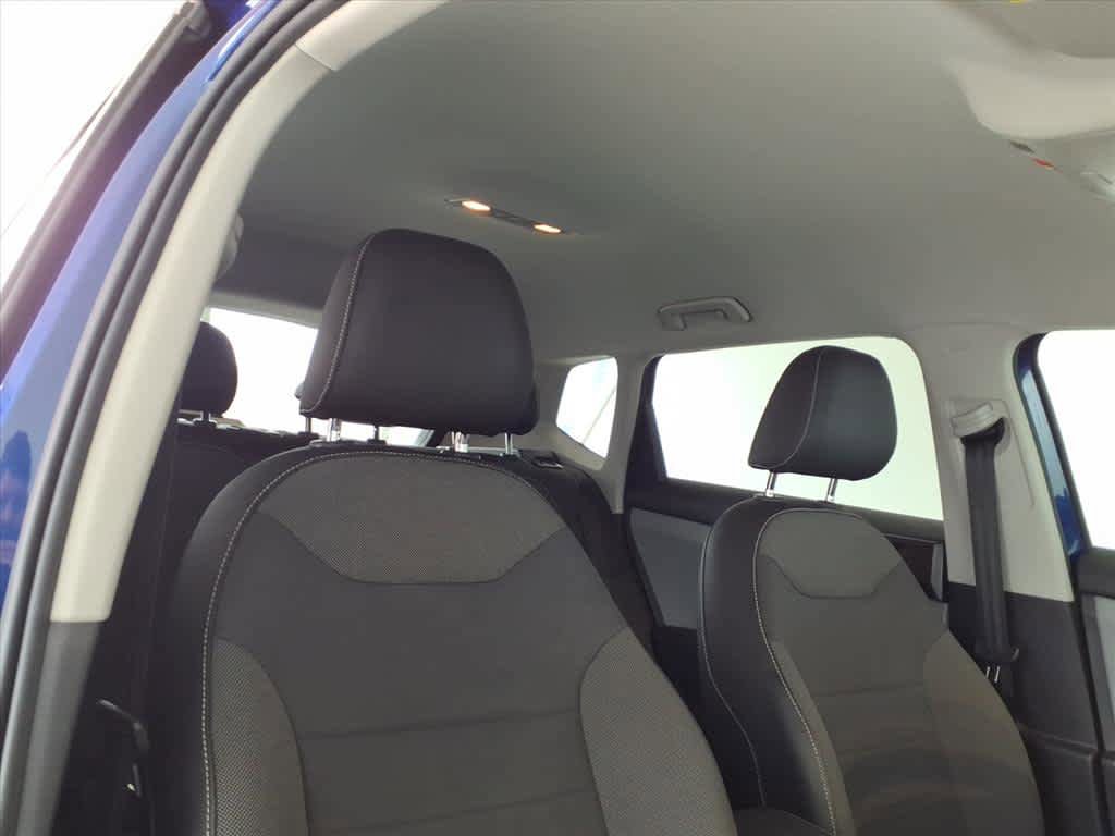 Certified 2022 Volkswagen Taos SE AWD/4WD image 23