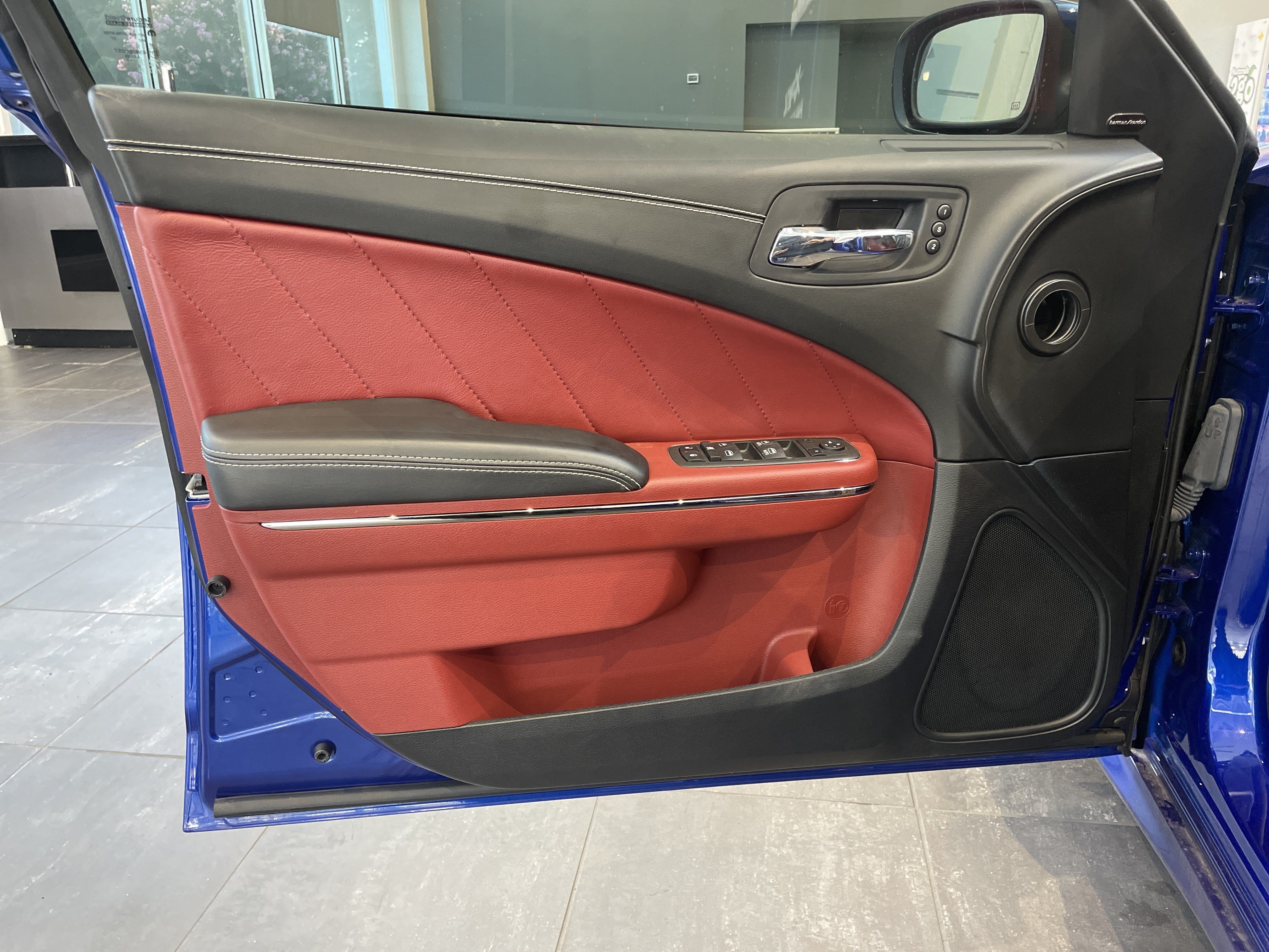 Used 2022 Dodge Charger SRT Hellcat RWD image 16