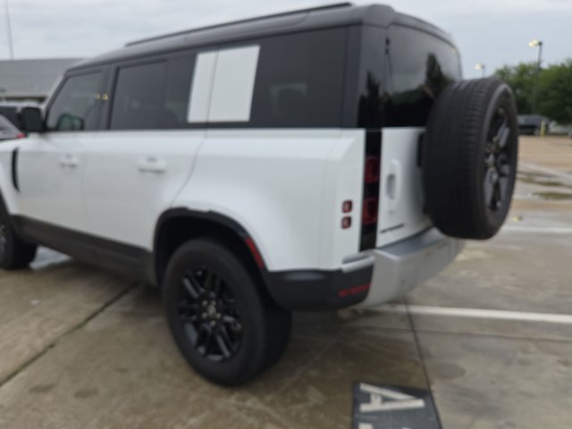 Used 2025 Land Rover Defender 110 S AWD/4WD image 7