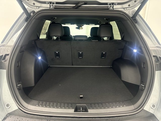 New 2025 Chevrolet Equinox ACTIV w/ Convenience Package III image 28