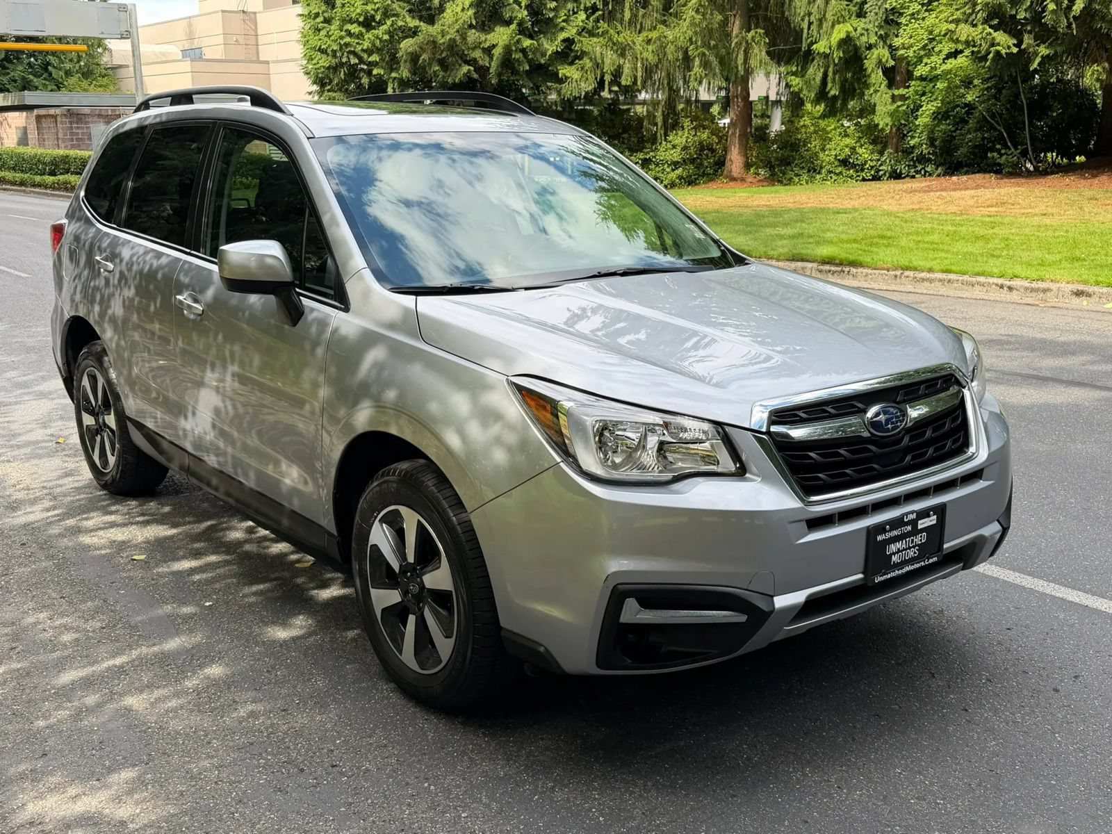 Used 2018 Subaru Forester 2.5i Premium w/ All-Weather Package AWD/4WD image 7