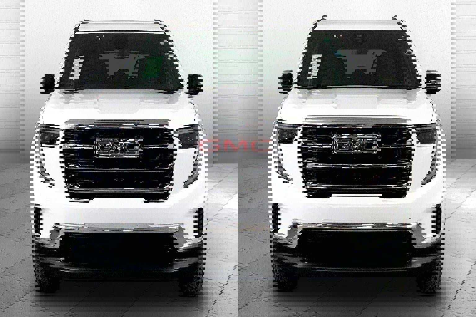 Used 2025 GMC Acadia Elevation image 2