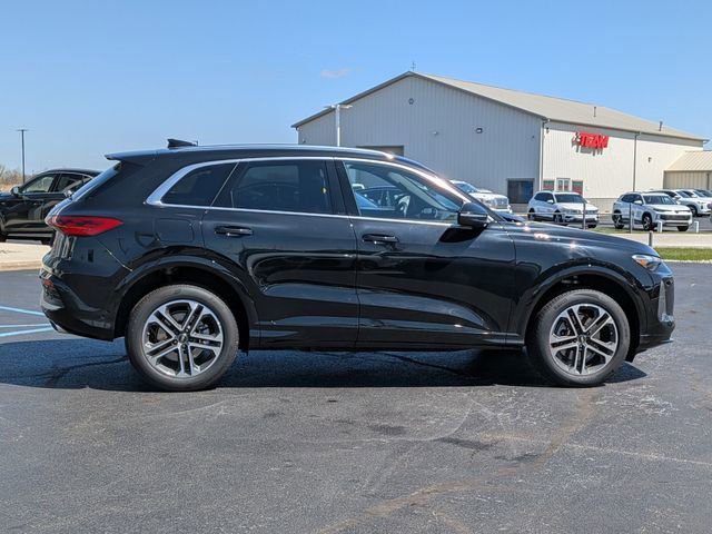 Used 2025 Audi Q5 Premium w/ Convenience Package AWD/4WD image 8