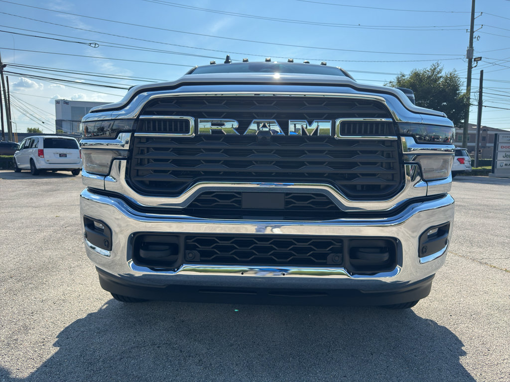 New 2027 RAM 3500 Tradesman AWD/4WD image 3