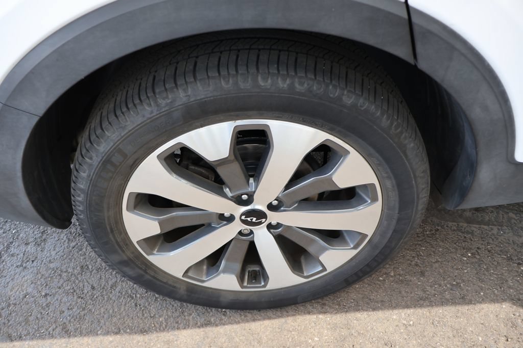Used 2022 Kia Telluride S AWD/4WD image 71