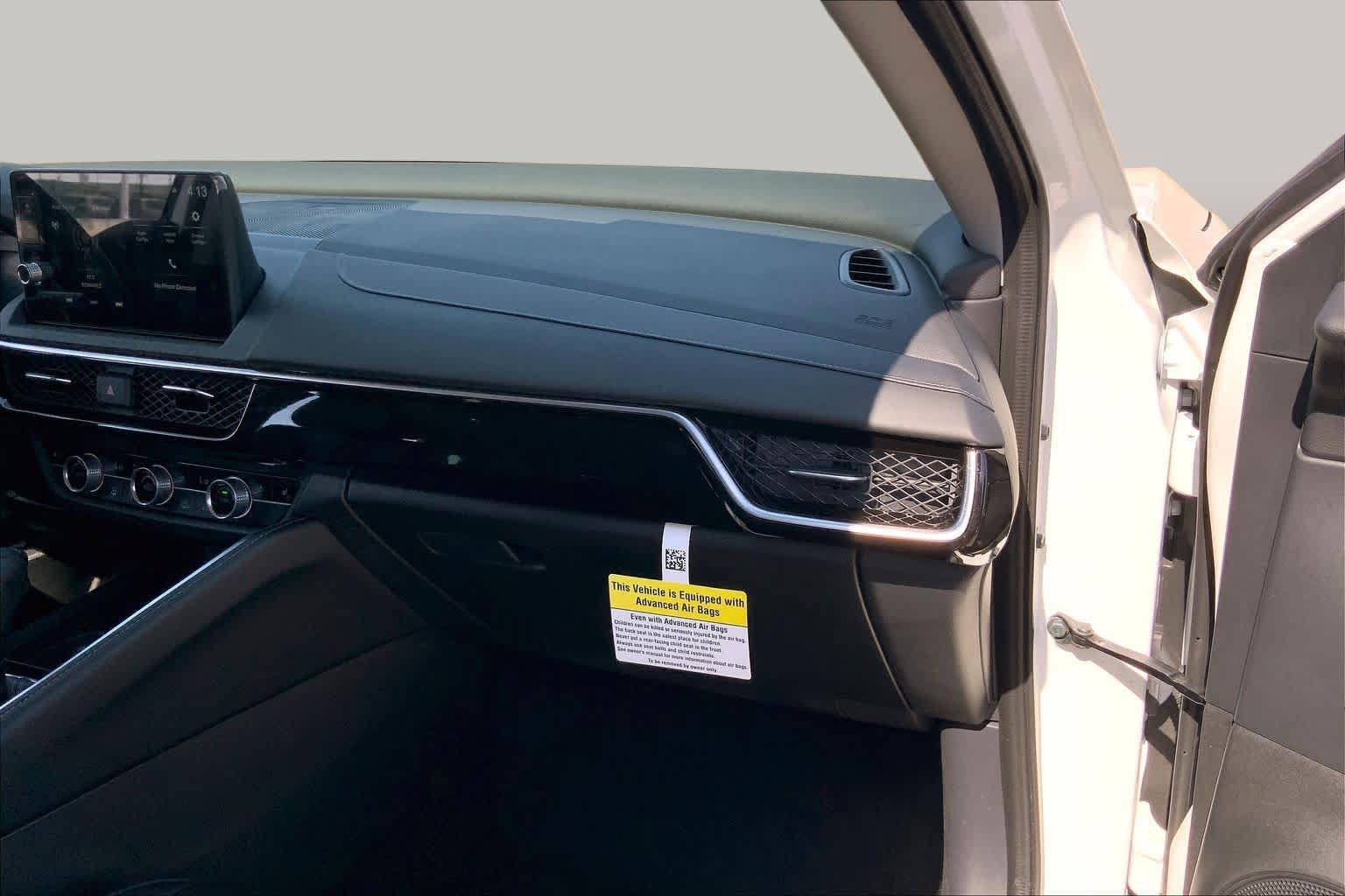 Certified 2025 Acura ADX AWD image 18