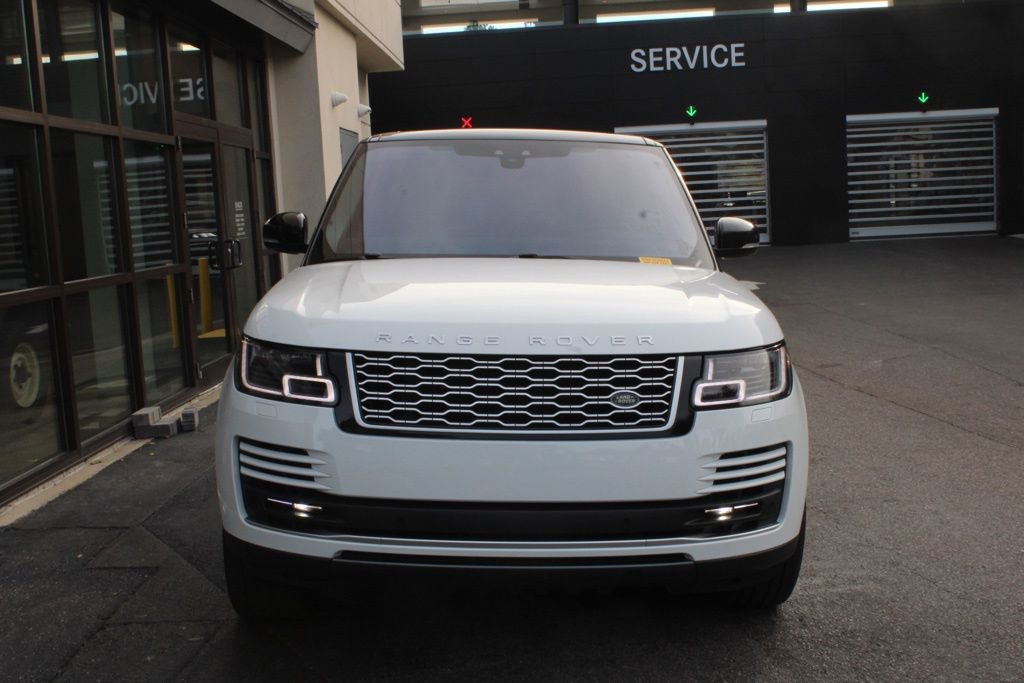 Certified 2022 Land Rover Range Rover P525 Westminster Edition image 3