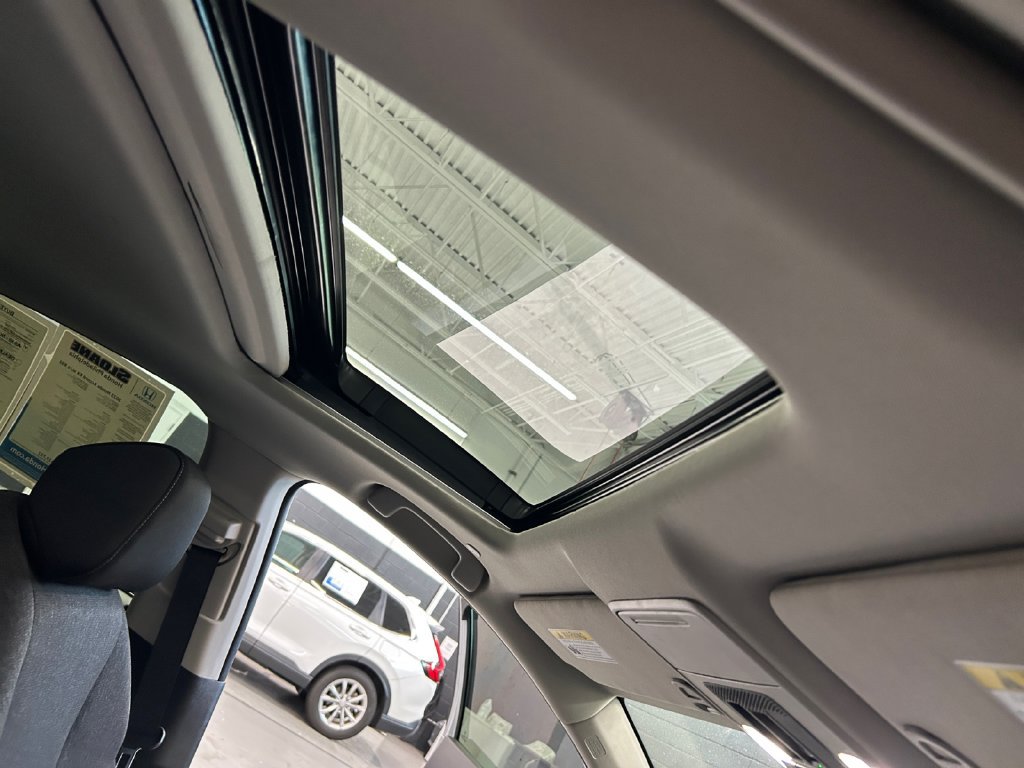 Used 2023 Honda Accord EX image 25