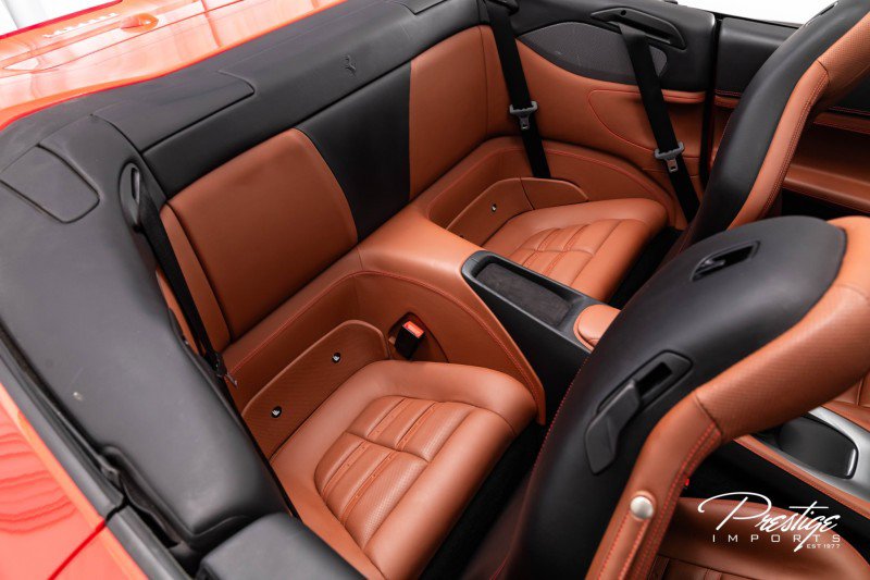 Used 2019 Ferrari Portofino image 46