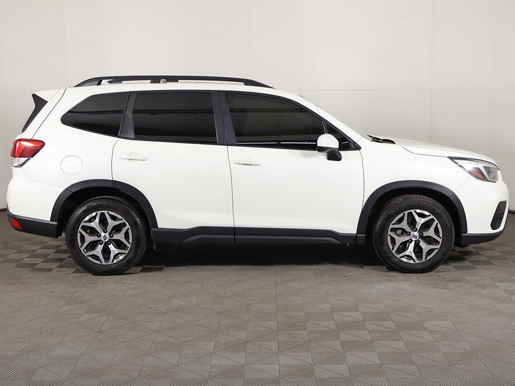Used 2021 Subaru Forester Premium image 19