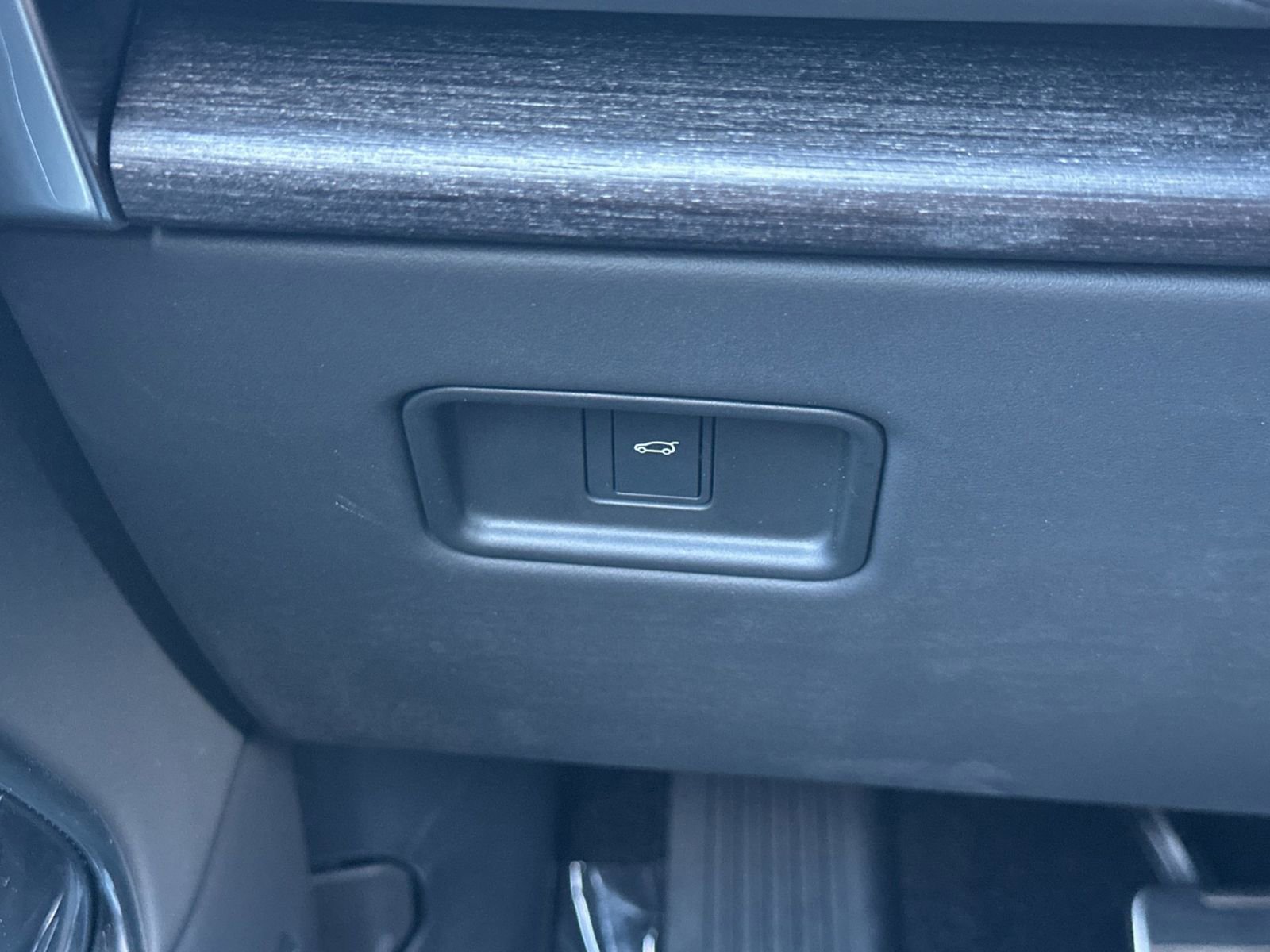 Used 2024 Land Rover Range Rover SE image 30