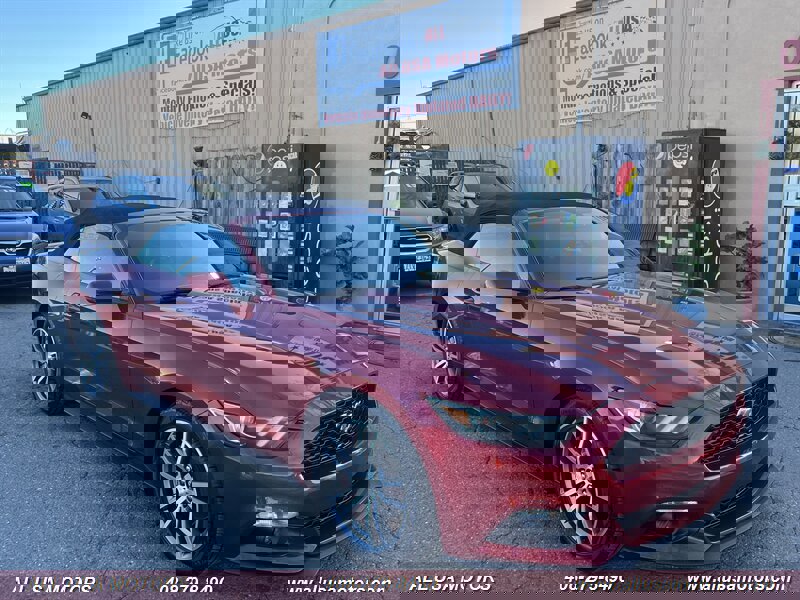 Used 2017 Ford Mustang Premium image 2