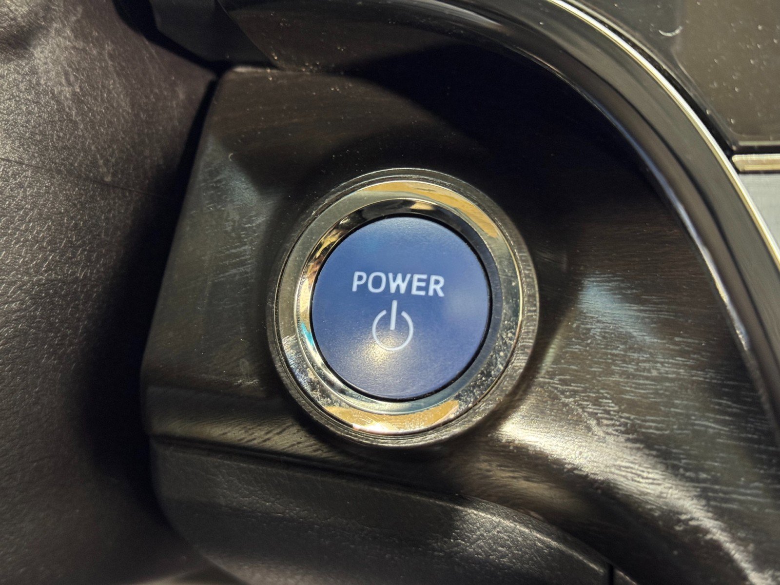 Used 2018 Toyota Avalon XLE Premium image 23