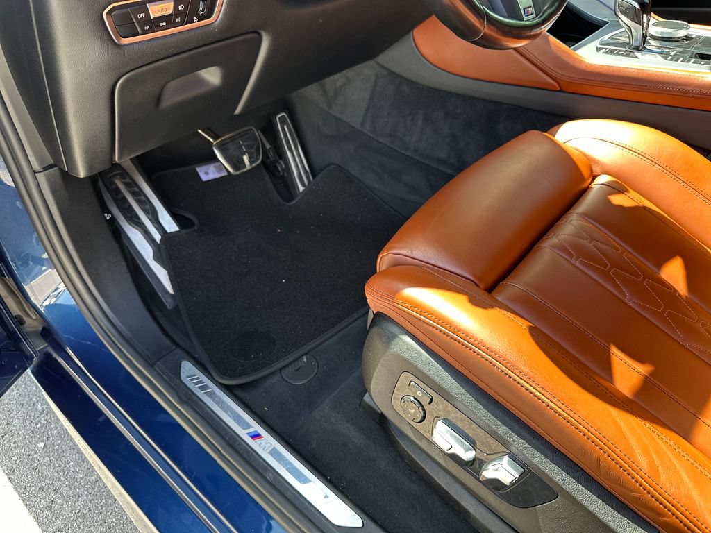Used 2023 BMW X6 xDrive40i AWD/4WD image 21