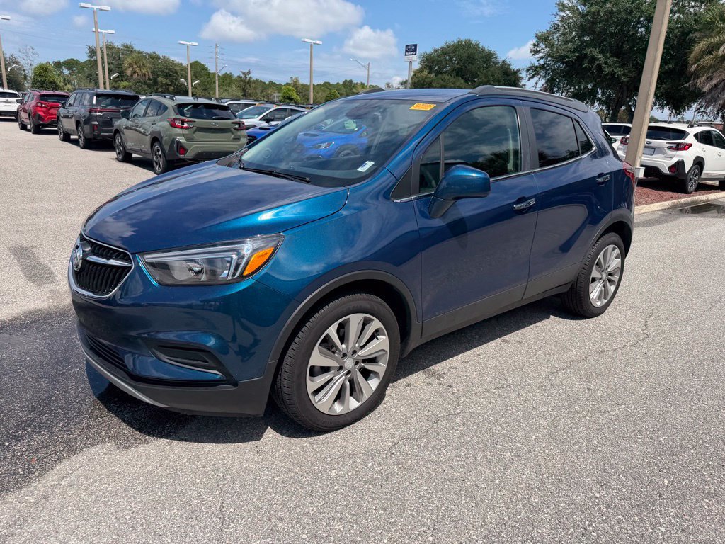 Used 2020 Buick Encore Preferred w/ Safety Package FWD image 12