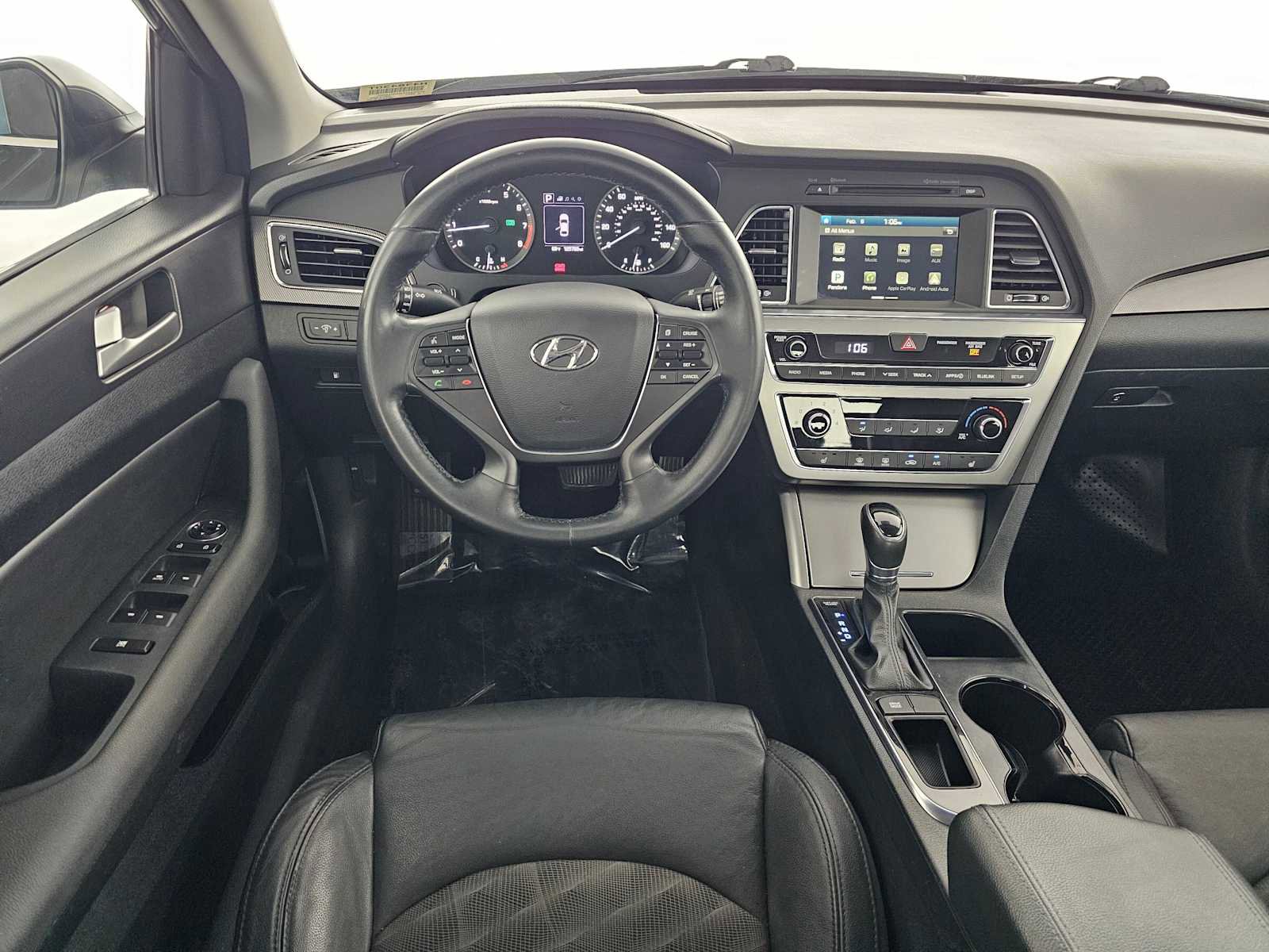 Used 2017 Hyundai Sonata Sport w/ Value Edition Package 02 image 18