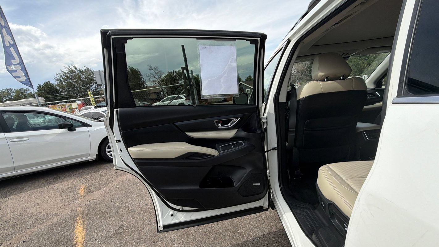 Used 2019 Subaru Ascent Limited AWD/4WD image 11